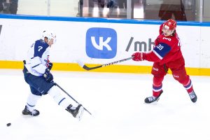 «Чайка» потерпела второе поражение от «Локо» в полуфинале чемпионата МХЛ